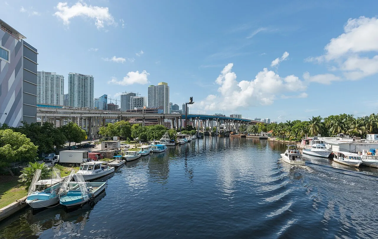 North View of Miami and Miami River from 1st St 20160709 1 in Miami, Florida